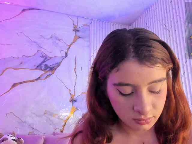 Naomy-tay1 webcam