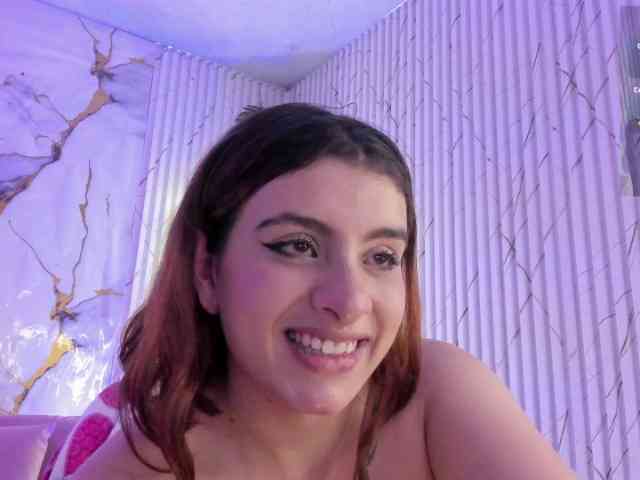 Naomy-tay1 webcam