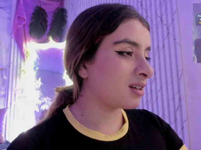 Naomy-tay1