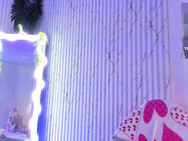 Naomy-tay1 webcam