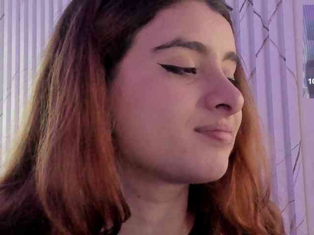Naomy-tay1 webcam