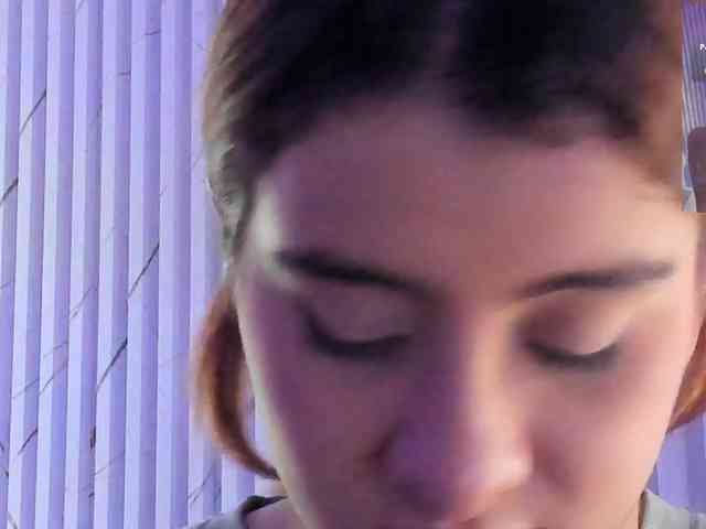 Naomy-tay1 webcam