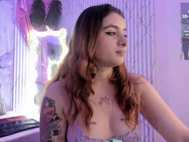 Naomy-tay1 webcam