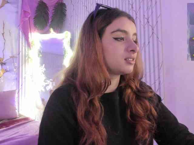 Naomy-tay1 webcam