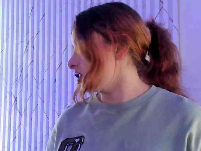 Naomy-tay1 webcam