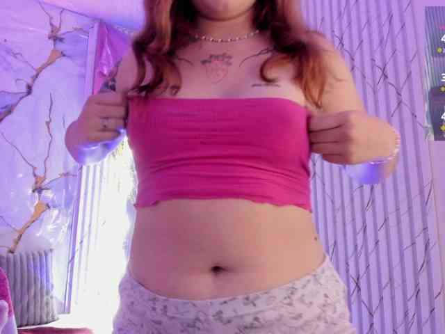 Naomy-tay1 webcam