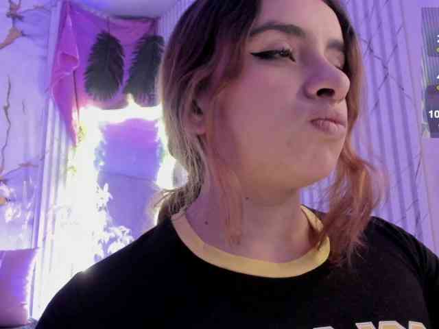 Naomy-tay1