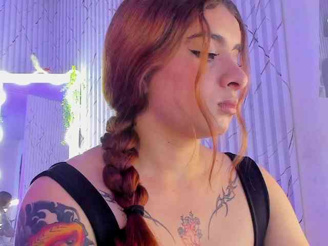 Naomy-tay1 Live Webcam on BongaCams