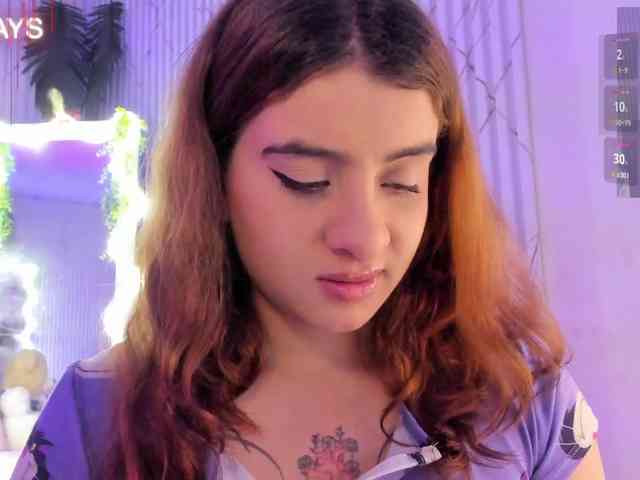 Naomy-tay1 webcam