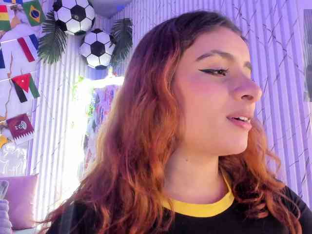 Naomy-tay1 webcam