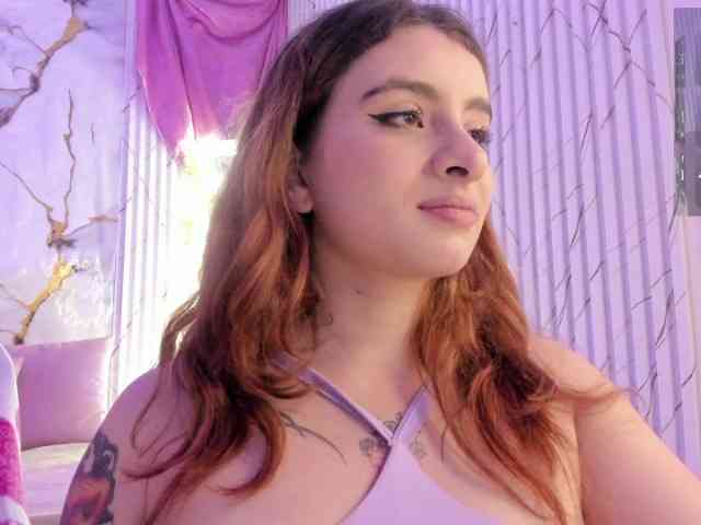 Naomy-tay1 webcam