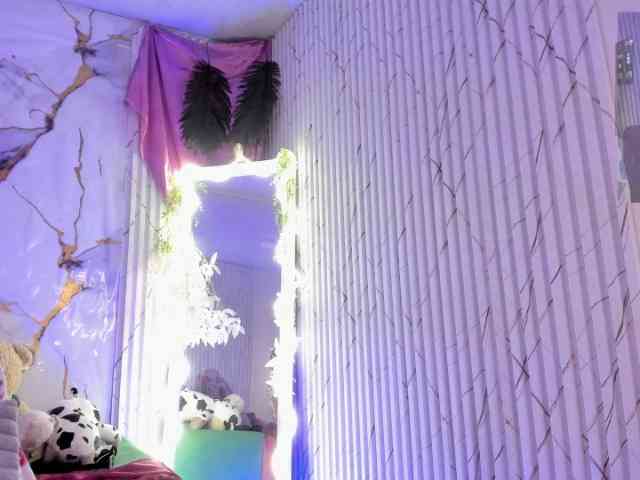 Naomy-tay1 webcam