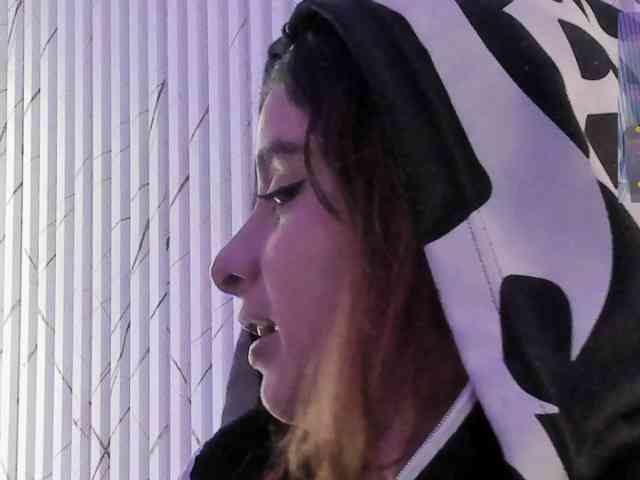 Naomy-tay1 webcam