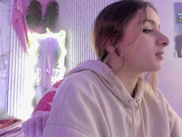 Naomy-tay1 webcam