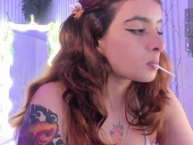 Naomy-tay1 webcam