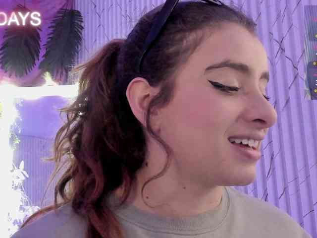 Naomy-tay1 Naomy-tay1