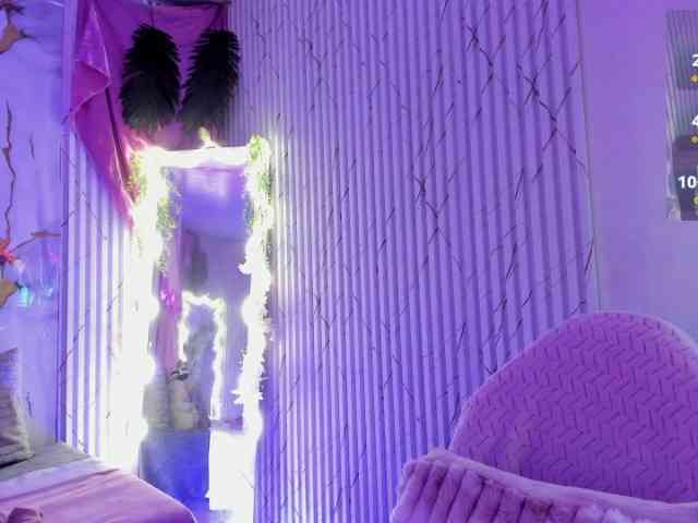 Naomy-tay1 webcam