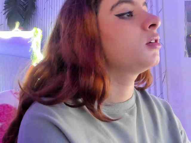Naomy-tay1 webcam
