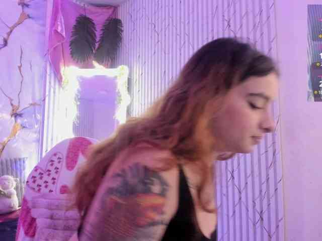 Naomy-tay1 webcam