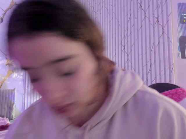 Naomy-tay1