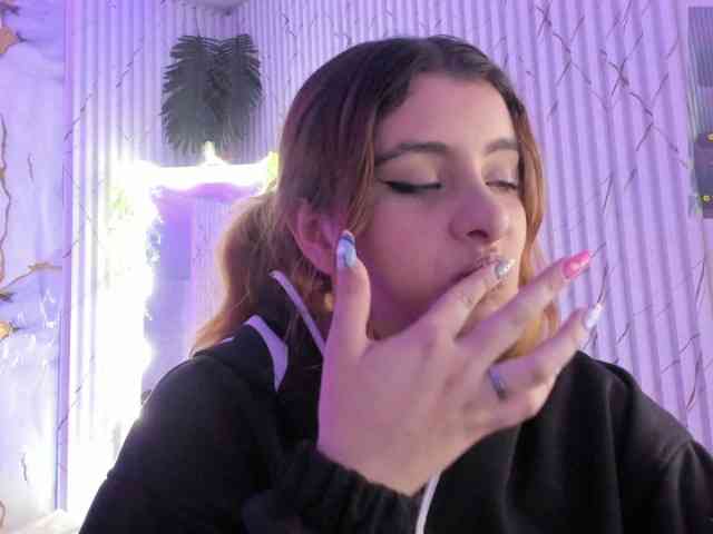 Naomy-tay1
