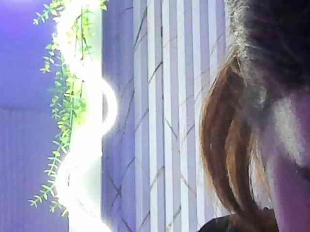 Naomy-tay1 webcam