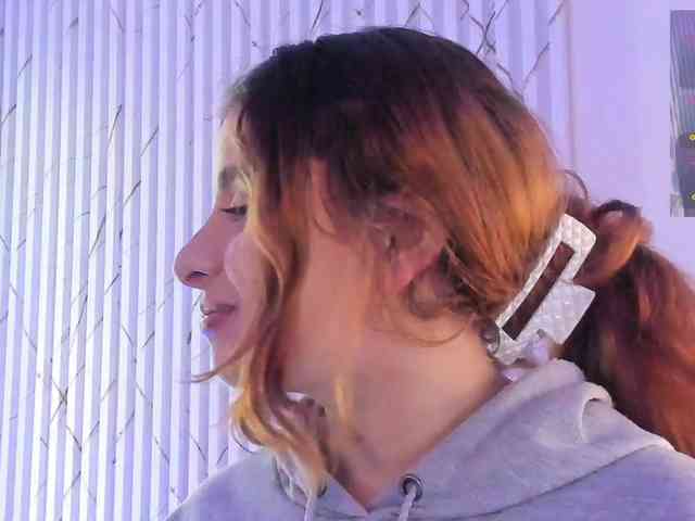 Naomy-tay1 webcam