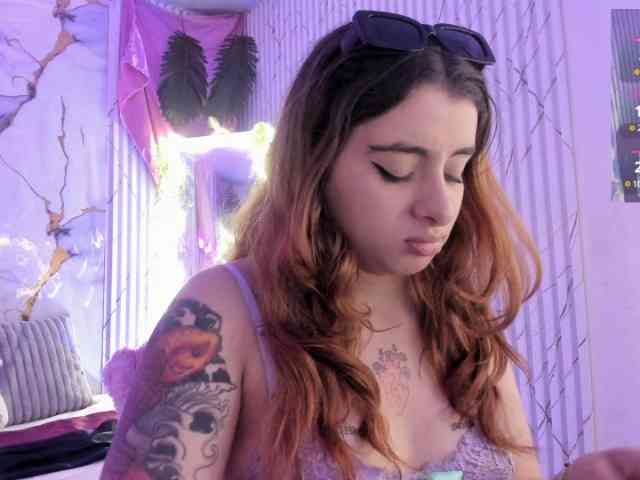Naomy-tay1