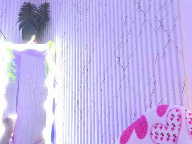Naomy-tay1 webcam