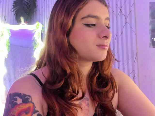 Naomy-tay1 webcam