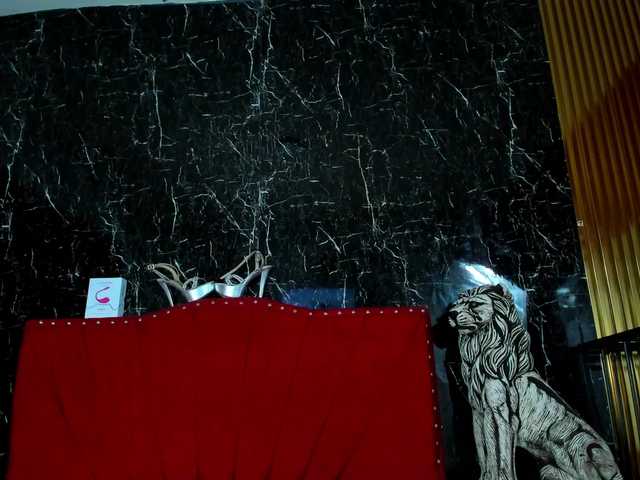 Nicole1Sweet live cam on BongaCams