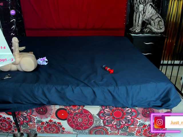 Nicole1Sweet live cam on BongaCams
