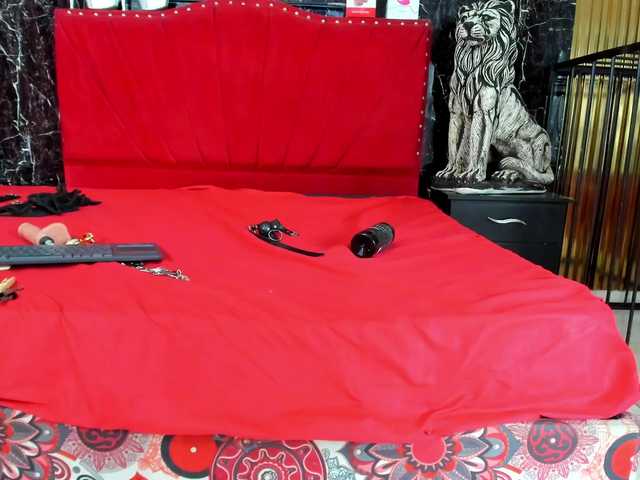 Nicole1Sweet live cam on BongaCams