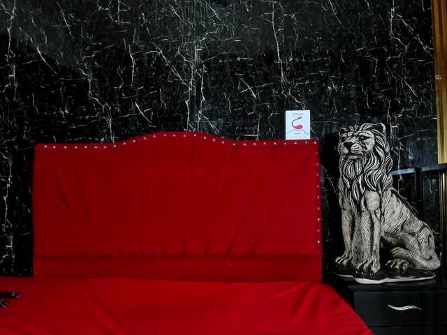 Nicole1Sweet live cam on BongaCams