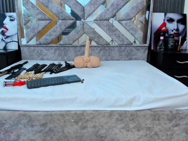 Nicole1Sweet live cam on BongaCams