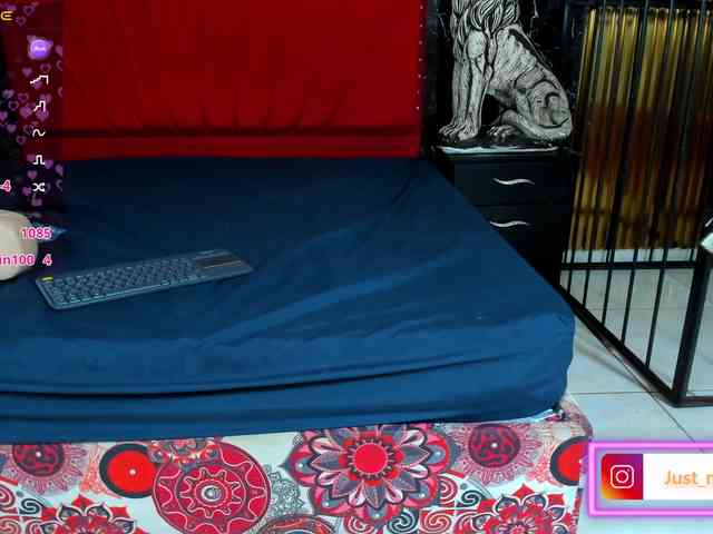 Nicole1Sweet webcam