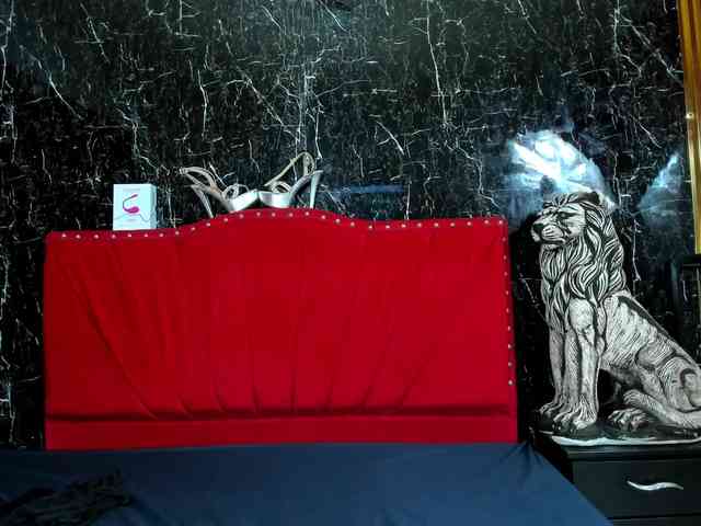 Nicole1Sweet Live Webcam on BongaCams