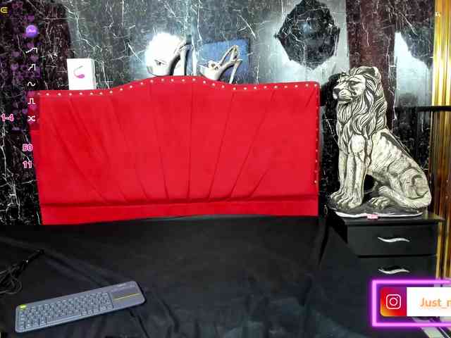 Nicole1Sweet webcam