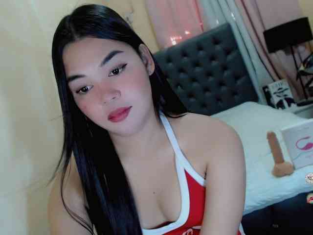 TastefullyYoursx... Live Webcam on BongaCams