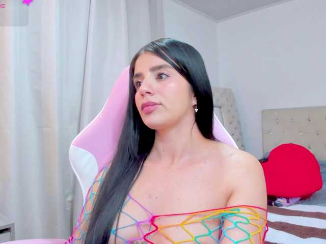 Sarahfox live cam on BongaCams