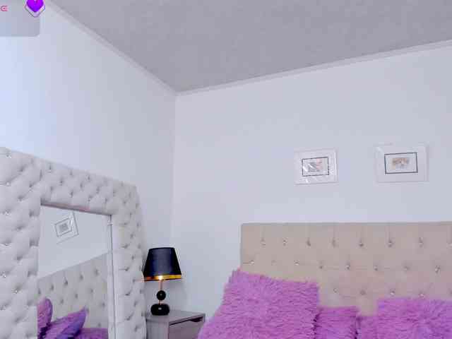 Sarahfox webcam