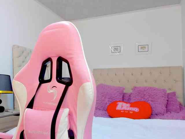 Sarahfox webcam