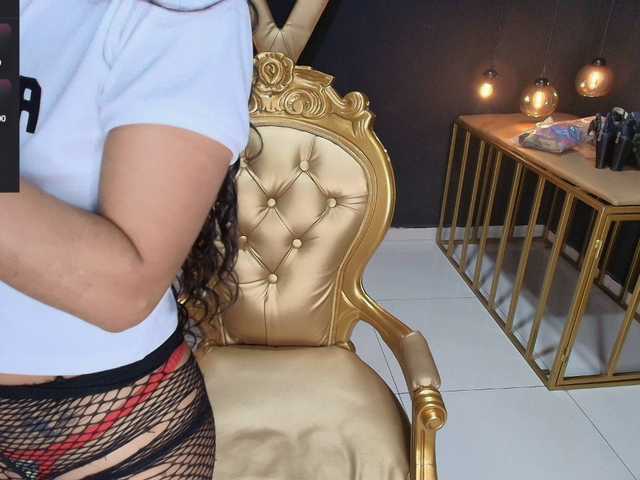 Sweettpleasure live webcam show