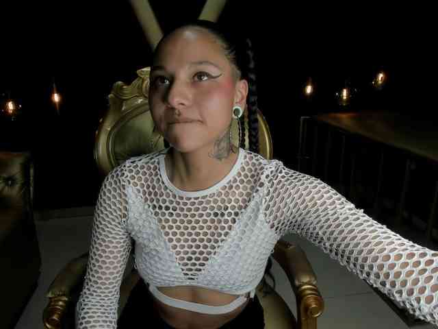 Sweettpleasure webcam