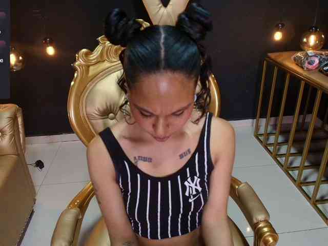 Sweettpleasure webcam