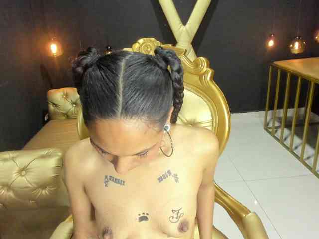 Sweettpleasure webcam