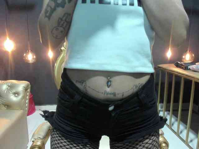 Sweettpleasure webcam