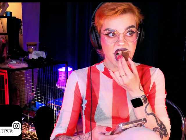 tacodeluxe live cam on BongaCams