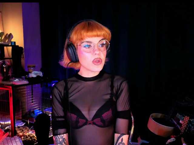 tacodeluxe live cam on BongaCams