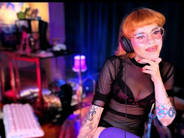 tacodeluxe live cam on BongaCams